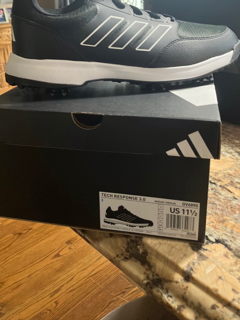 NIB ADIDAS 11.5 TECH RESPONSE 3.0 BLACK GOLF SHOES